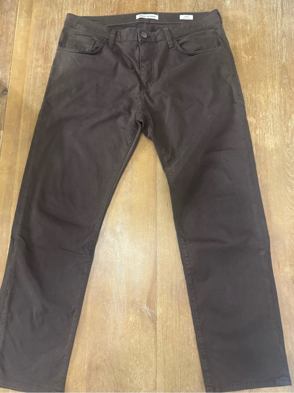 Mavi Men’s Dark Brown Straight Jeans.